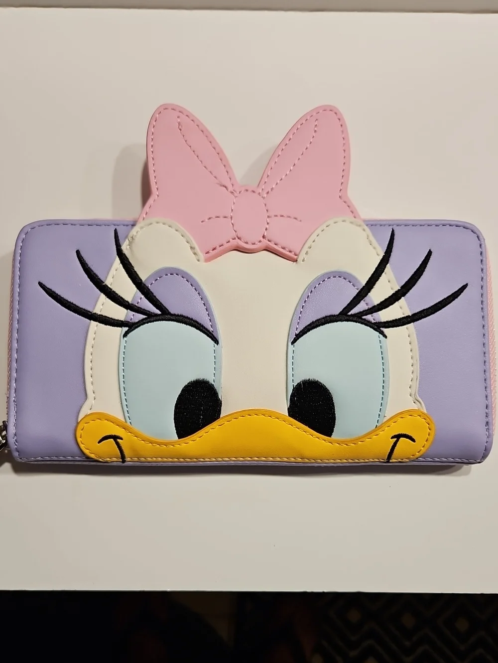 Disney Loungefly  Daisy Duck Face Zip Wallet - Pink, Lavender & Yellow NWOT